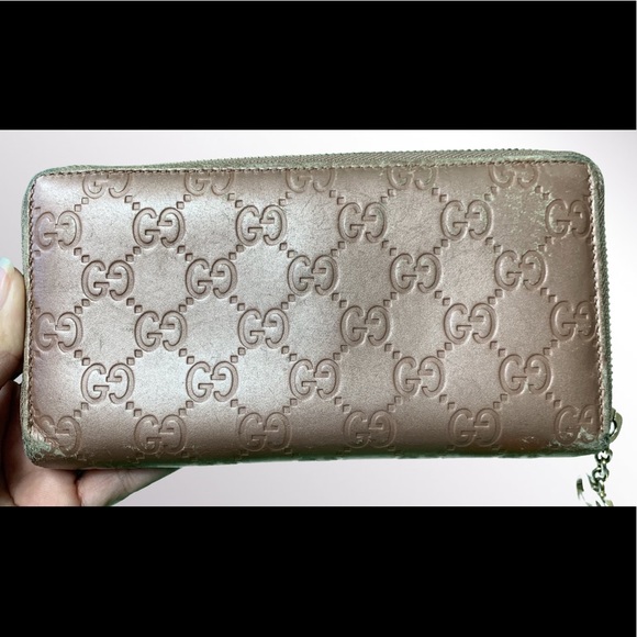 **SOLD**Gucci GG Guccissima Zippy Wallet** - Picture 2 of 7
